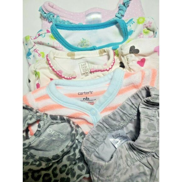 Carters Disney Cherokee Baby Girl Lot Newborn NB 0-3 Outfit Set Sleepers Pajamas - Picture 6 of 7